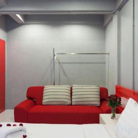 Oyo 292 The Oddy Hip Hotel Patong Extérieur photo